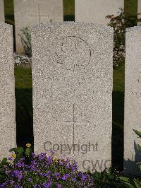 Noeux-Les-Mines Communal Cemetery - Taylor, Hughie John