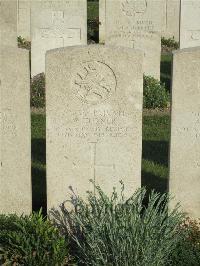 Noeux-Les-Mines Communal Cemetery - Turner, Victor