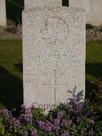 Noeux-Les-Mines Communal Cemetery - Tuttle, Frank Sidney