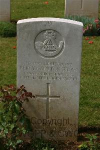 Villers-Faucon Communal Cemetery Extension - Frost, Percy Causton
