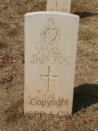 Cassino War Cemetery - Adams, John Anthony
