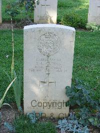 Cassino War Cemetery - Gunns, Stanley Christopher