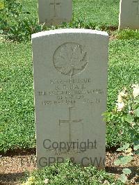 Cassino War Cemetery - Hall, Raymond Edmund