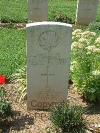 Cassino War Cemetery - Henderson, Clarence James