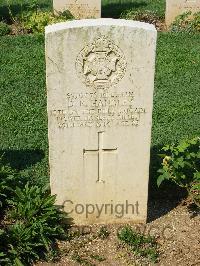 Cassino War Cemetery - Handley, Donald Reginald