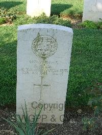 Cassino War Cemetery - Hark, Robert