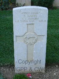 Cassino War Cemetery - Hayes, Raymond