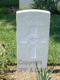 Cassino War Cemetery - Hesselin, Robert Ian