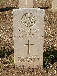 Cassino War Cemetery - Hogarth, Angus