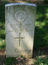 Cassino War Cemetery - Johnston, Harry William
