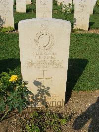 Cassino War Cemetery - Jones, David Ernest