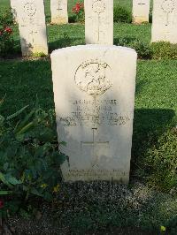 Cassino War Cemetery - Jones, Robert Anthony
