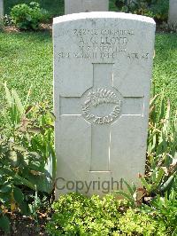Cassino War Cemetery - Lloyd, Albert Gordon