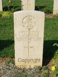 Cassino War Cemetery - Loveday, John Noel Ronald