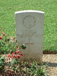 Cassino War Cemetery - MacPhee, Neil