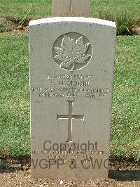 Cassino War Cemetery - Moore, Eric Herbert