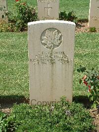 Cassino War Cemetery - MacMillan, David Dryden
