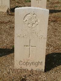 Cassino War Cemetery - Manley, Charles