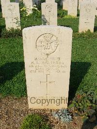 Cassino War Cemetery - Matthews, Harry Lascalles