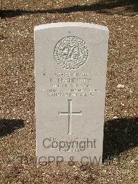 Cassino War Cemetery - McChesney, Robert