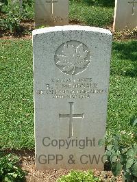 Cassino War Cemetery - McDonald, Raymond Robert Edward
