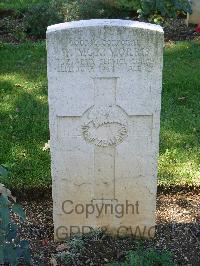 Cassino War Cemetery - Morris, Walter McKenzie