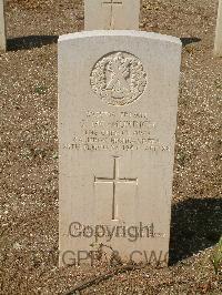 Cassino War Cemetery - McMurrich, John