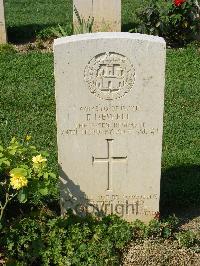 Cassino War Cemetery - Newell, Foch