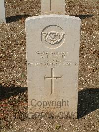 Cassino War Cemetery - Nunn, Arthur Leonard
