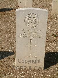 Cassino War Cemetery - Parker, Edwin