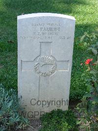 Cassino War Cemetery - Paurini, Tama