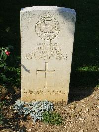 Cassino War Cemetery - Rayner, John Harvey