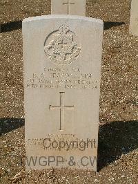 Cassino War Cemetery - Peacock, Ernest George