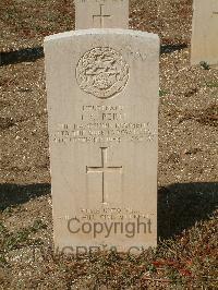 Cassino War Cemetery - Pern, Ian Claude