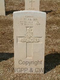 Cassino War Cemetery - Pickering, John