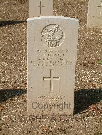 Cassino War Cemetery - Powell, Stanley Thomas