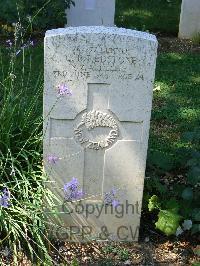 Cassino War Cemetery - Redstone, Oswald Bernard