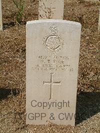 Cassino War Cemetery - Rose, William Thomas