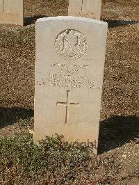 Cassino War Cemetery - Roy, James