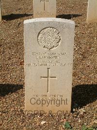 Cassino War Cemetery - Rumbutis, Jonas