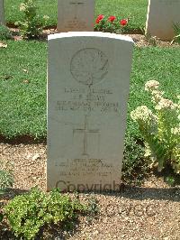 Cassino War Cemetery - Shaw, Douglas Arthur