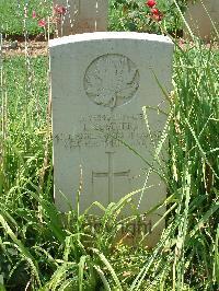 Cassino War Cemetery - Summers, Leonard