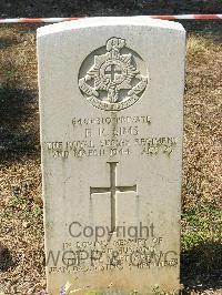 Cassino War Cemetery - Sims, Frederick Richard