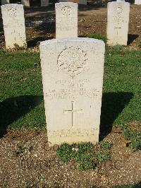Cassino War Cemetery - Smith, Robert