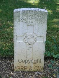 Cassino War Cemetery - Spotswood, Ronald Owen