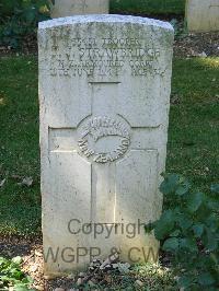Cassino War Cemetery - Strawbridge, John Joseph