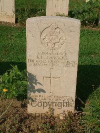Cassino War Cemetery - Thacker, Bernard Ernest