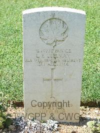 Cassino War Cemetery - Uselman, Leo