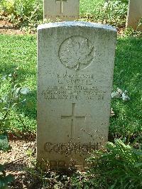 Cassino War Cemetery - Vinette, Gabriel