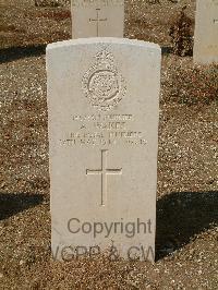 Cassino War Cemetery - Wakes, Arnold